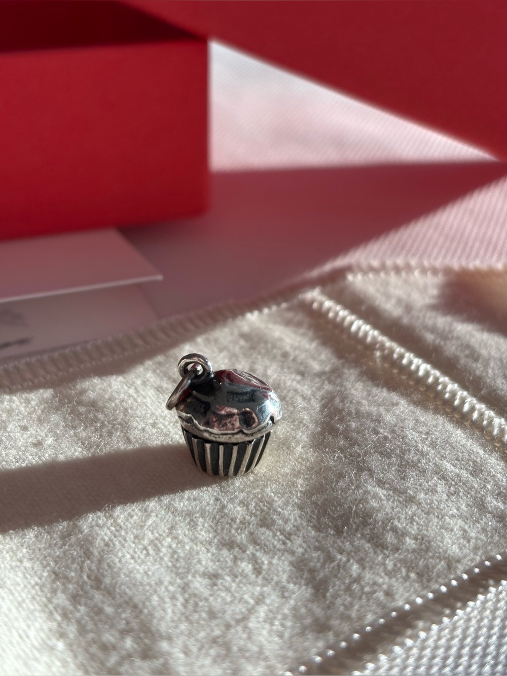 Retired James Avery 3D Cupcake Charm